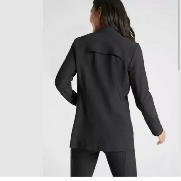 Women's 2 Athleta Black Interstellar Blazer Structured Stretch Sleek Smooth - Picture 3 of 10